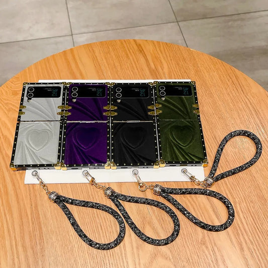 Fuzzy Heart Plating Case With Strap - Samsung