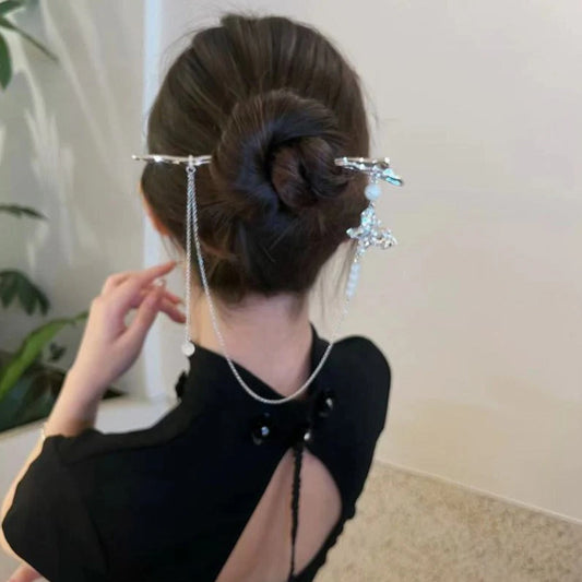 Classic Flutter Tassel Hairpin