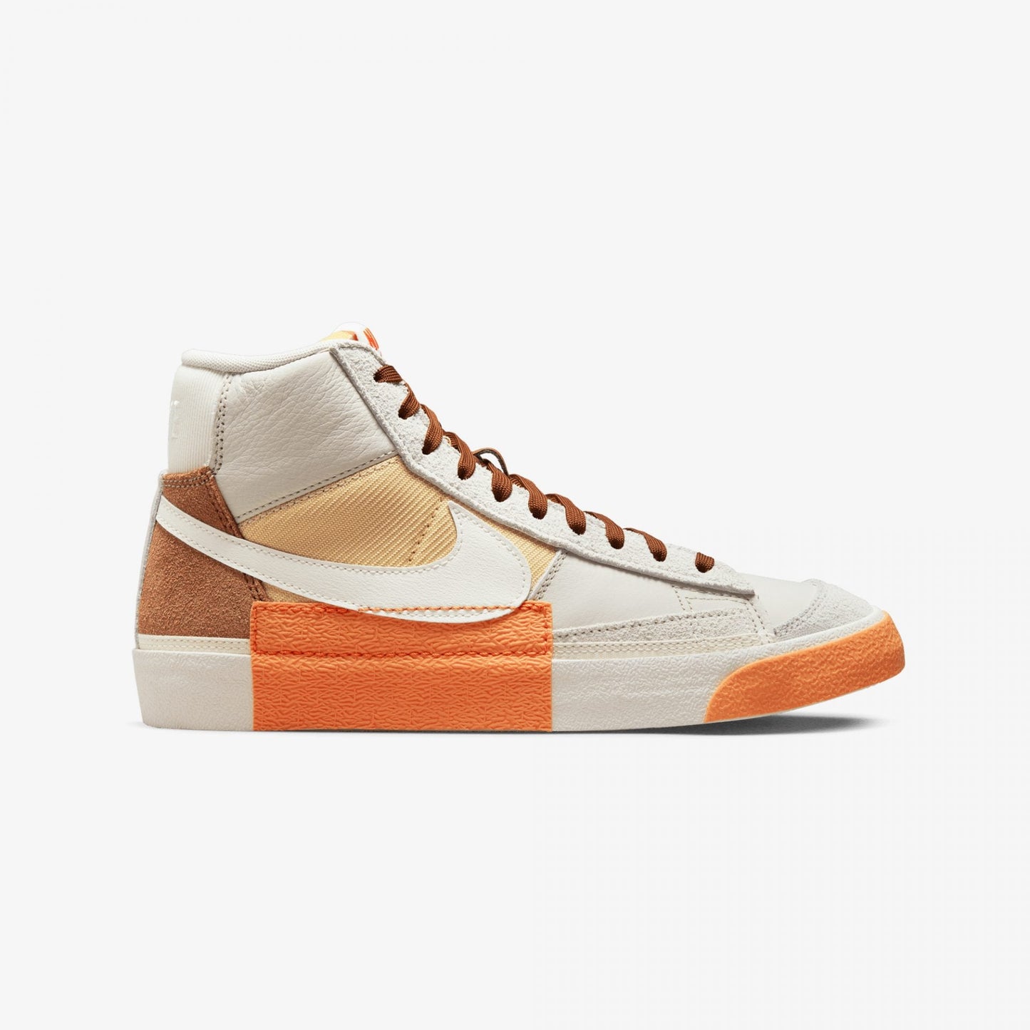 Nike | BLAZER '77 PRO CLUB { LIGHT BONE/SAIL-SESAME-PECAN