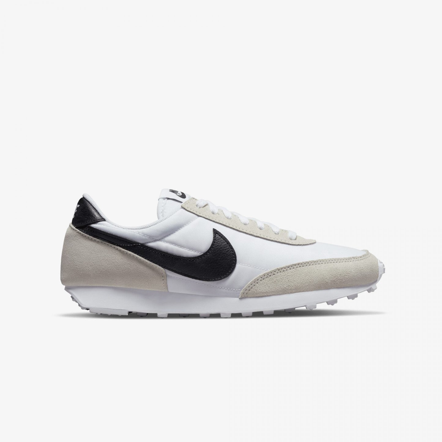 Nike | DAYBREAK  { WHITE/BLACK