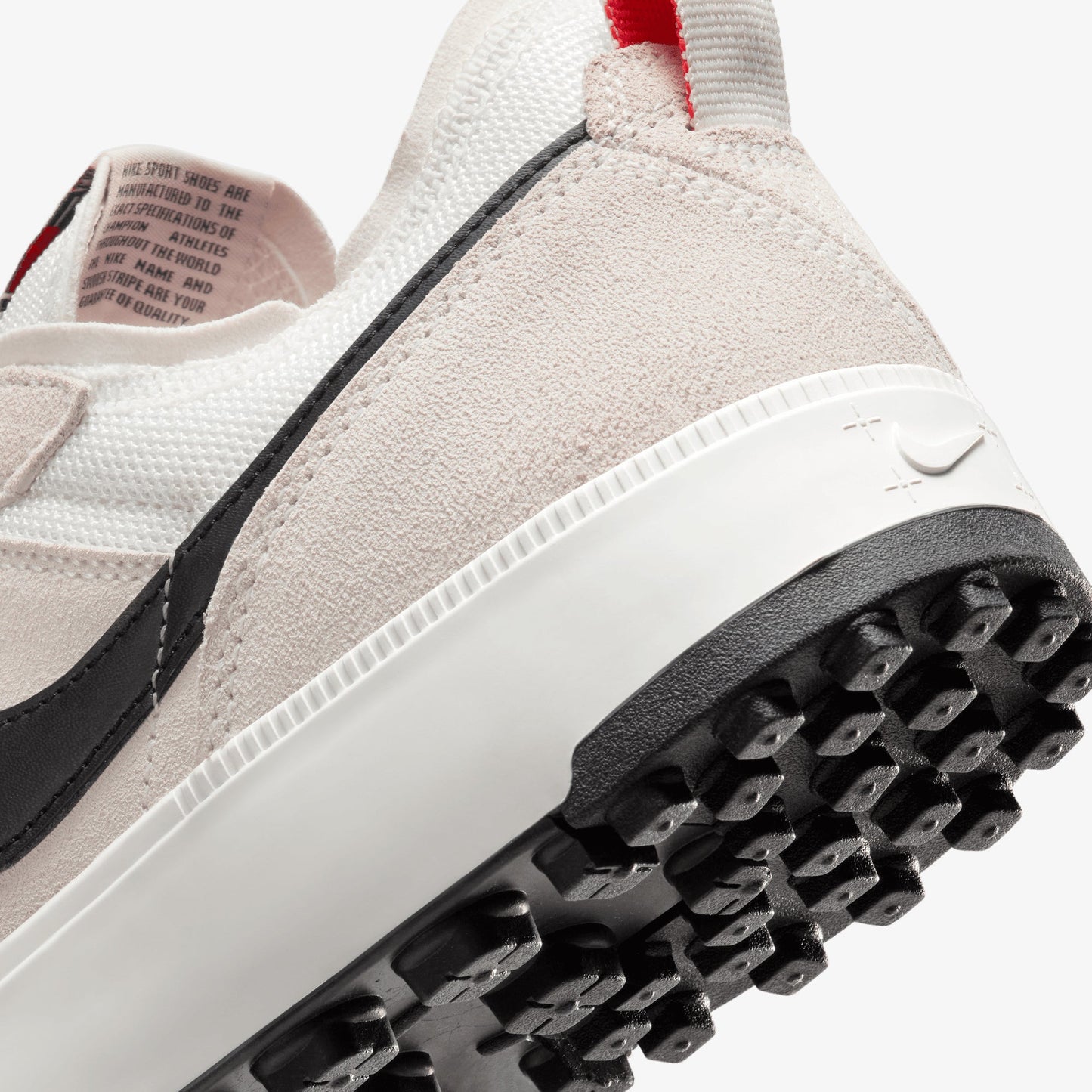 Nike | C1TY { SUMMIT WHITE/BLACK-FIRE RED