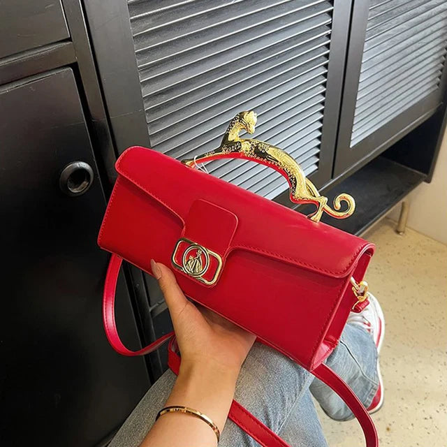 Commuting Oblique Crossbody Bag