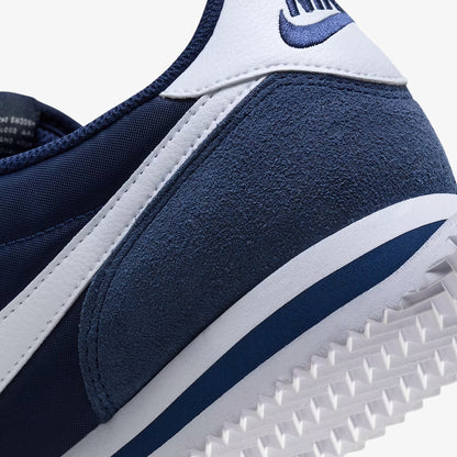 Nike | CORTEZ TXT  { MIDNIGHT NAVY/WHITE