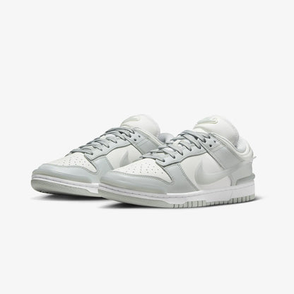 Nike | DUNK LOW TWIST  { LIGHT SILVER/SAIL-WHITE