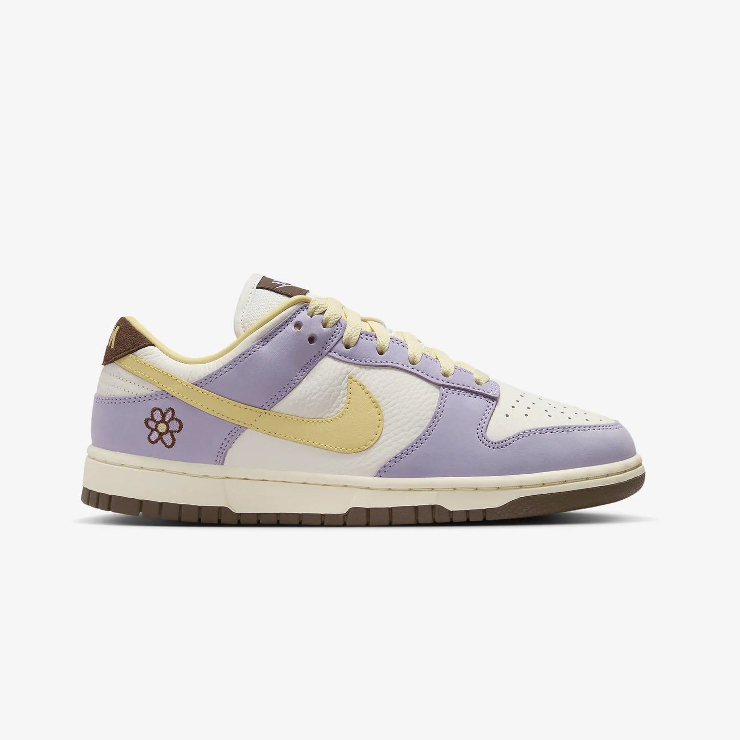 Nike | DUNK LOW PREMIUM  { LILAC BLOOM/SOFT YELLOW-SAIL