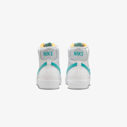 NIKE | BLAZER MID '77 VINTAGE { SUMMIT WHITE/DUSTY CACTUS-WHITE