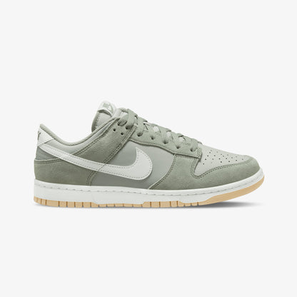 NIKE | DUNK LOW RETRO SE { JADE HORIZON/SUMMIT WHITE-LIGHT SILVER