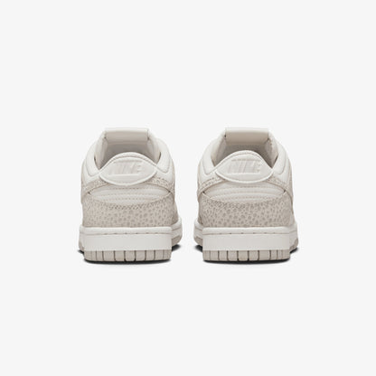 NIKE | DUNK LOW PREMIUM { PHANTOM/PHOTON DUST-LT SMOKE GREY