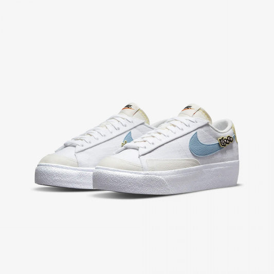 Nike | BLAZER LOW PLATFORM NEXT NATURE  { PALE IVORY / BOURDER BLUE
