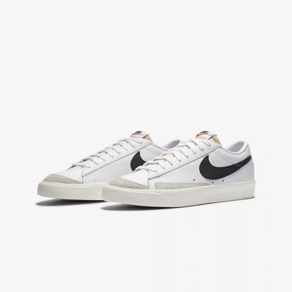 Nike | BLAZER LOW '77 VINTAGE { WHITE/BLACK