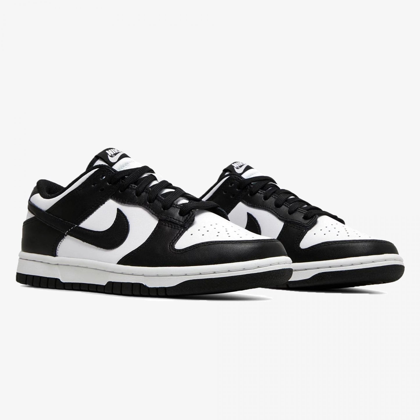 Nike | DUNK LOW  { BLACK