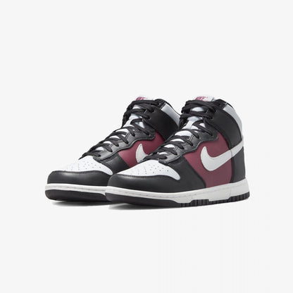 Nike | DUNK HIGH  { BLACK/SUMMIT WHITE/ROSEWOOD
