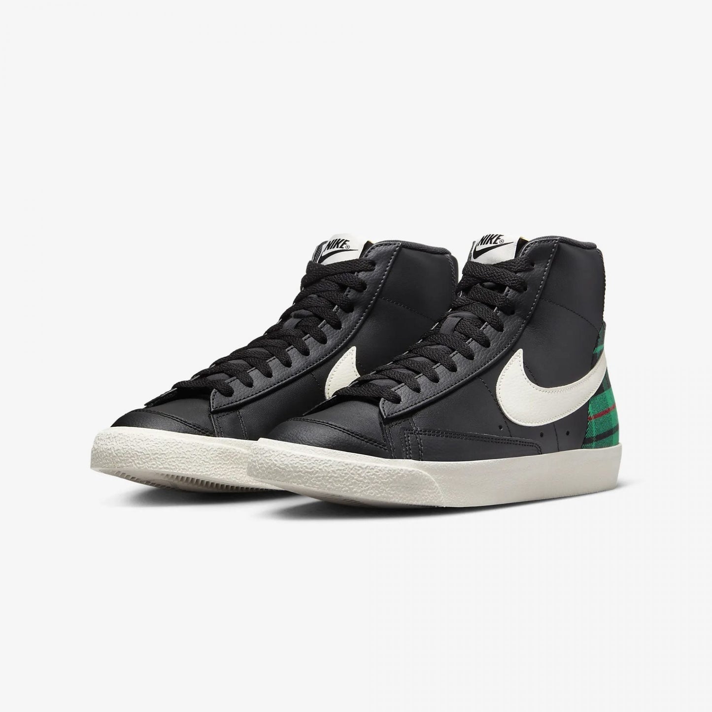 Nike | BLAZER MID '77 PREMIUM { BLACK