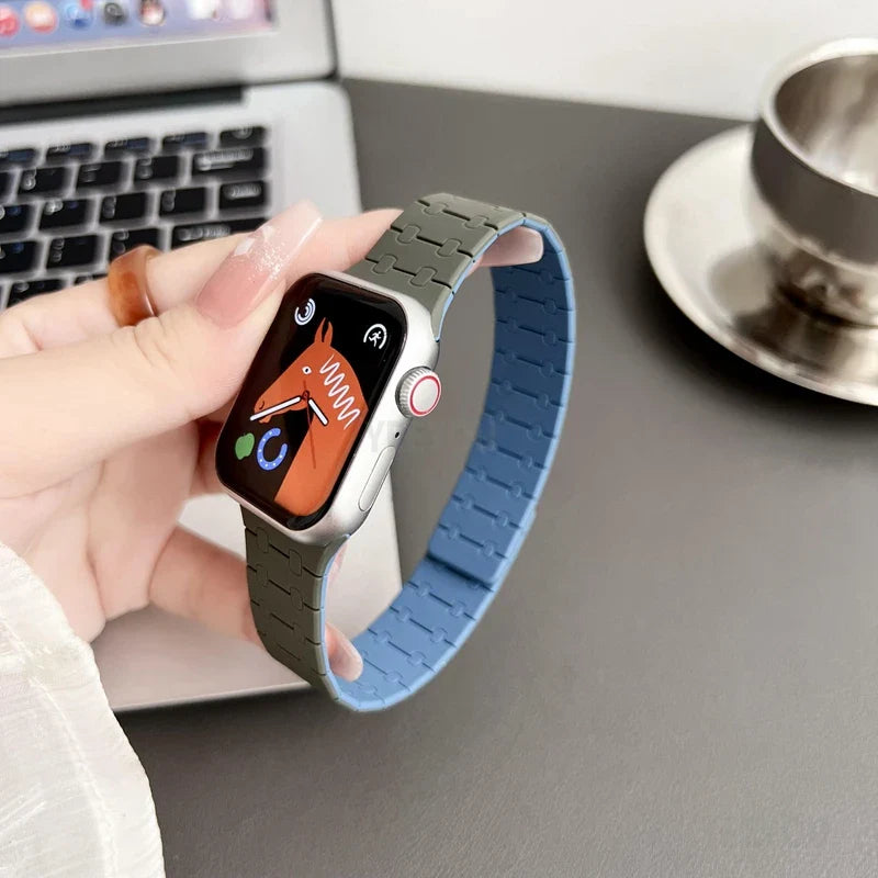 Strive Exclusive Magnetic Wrist Strap for Apple Watch