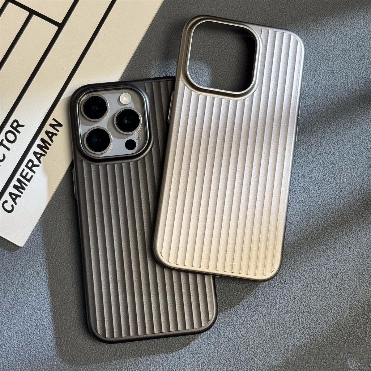 Corrugated Pattern Matte Plating Case - iPhone