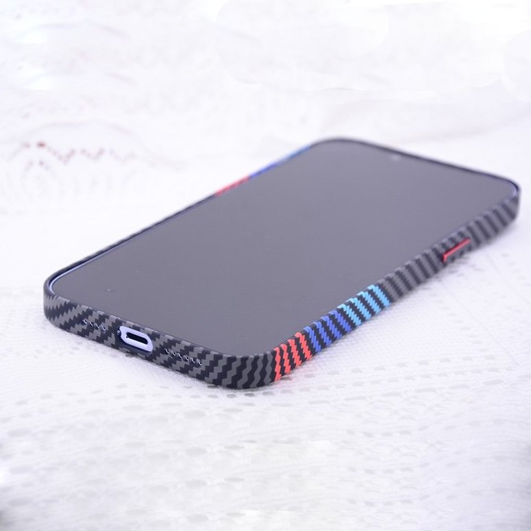 Embossed Carbon Fiber Stripes Case - iPhone