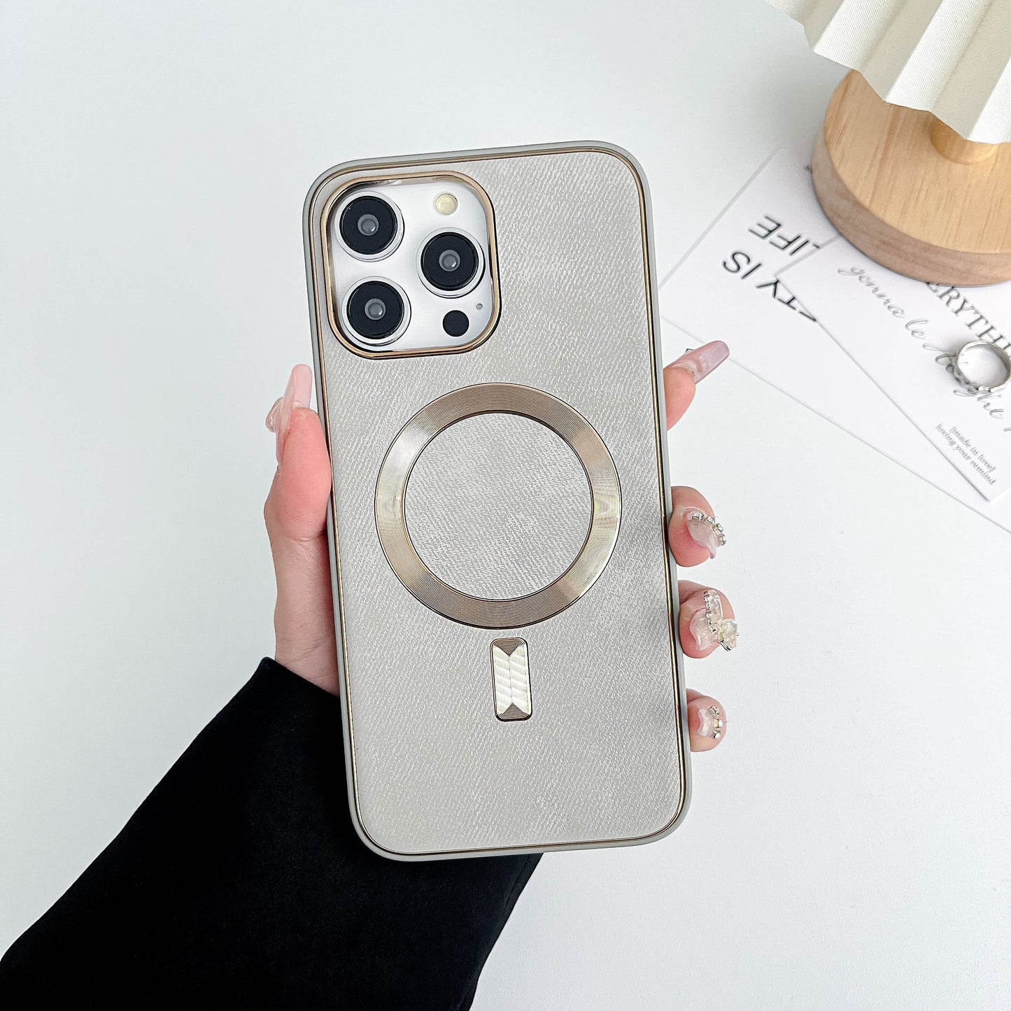 Lavish Denim Textured Bling MagSafe Case - iPhone