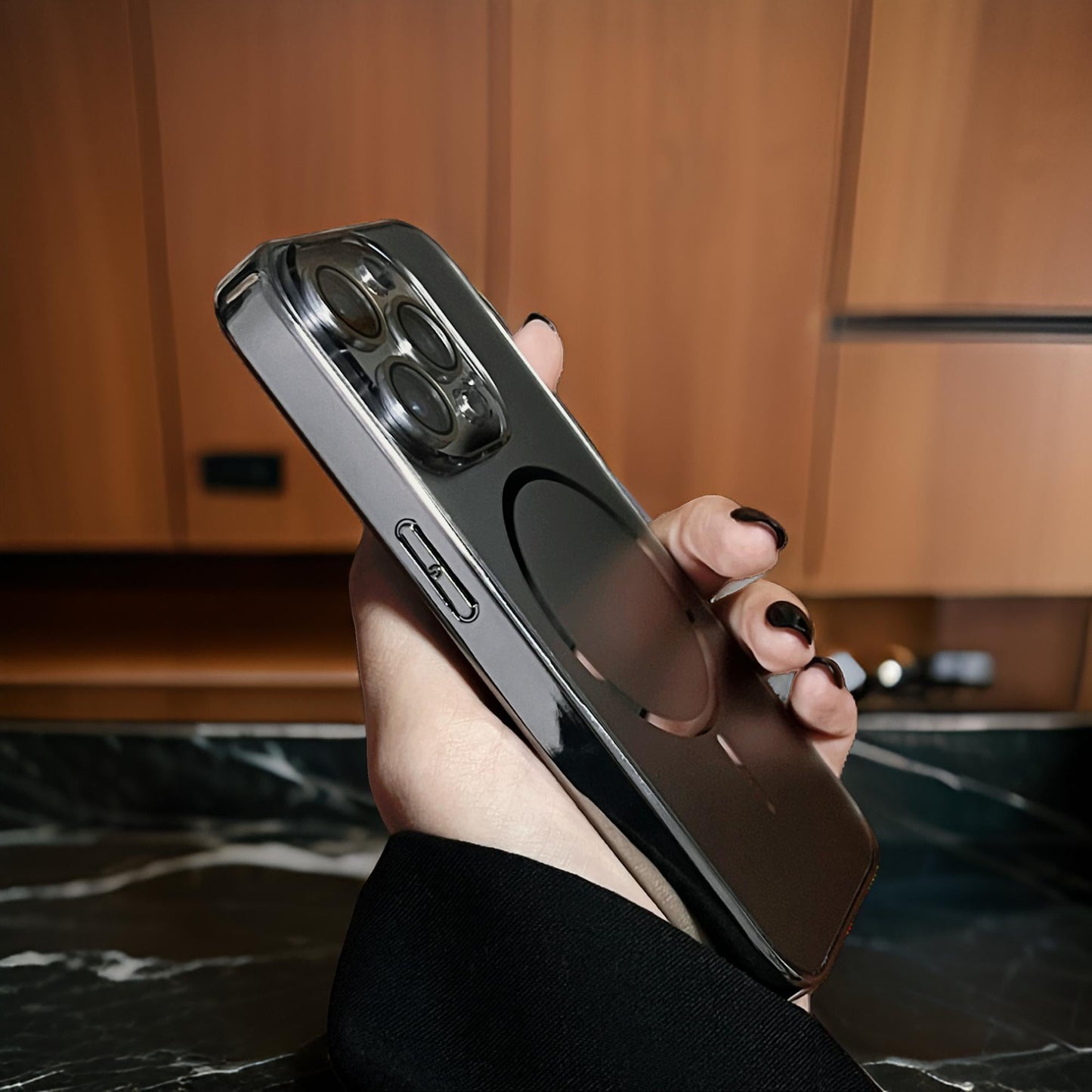 Luxury Magnetic Matte Plating Frame Case - iPhone