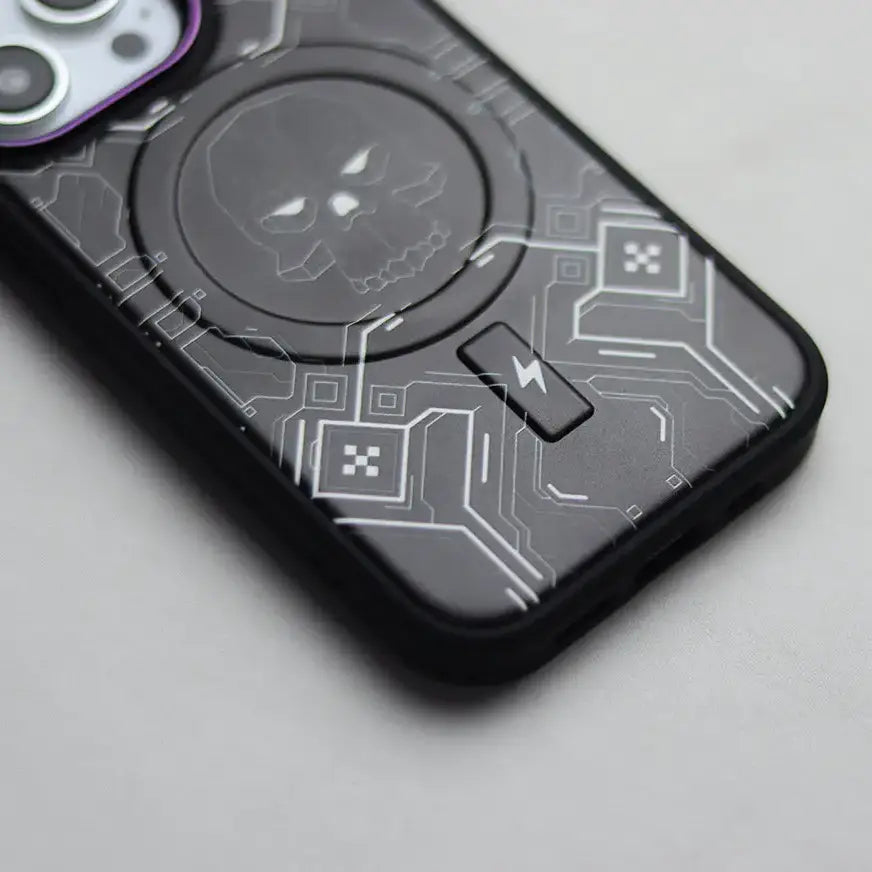 Cyberpunk Skull Engraved MagSafe Case - iPhone