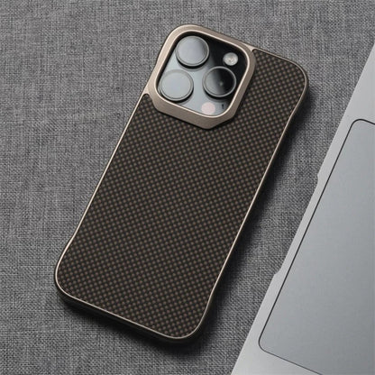 Embossed Carbon Fiber Frameless MagSafe Case - iPhone