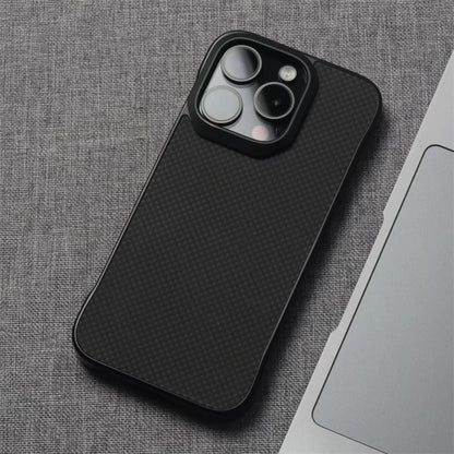 Embossed Carbon Fiber Frameless MagSafe Case - iPhone