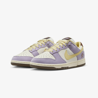 Nike | DUNK LOW PREMIUM  { LILAC BLOOM/SOFT YELLOW-SAIL