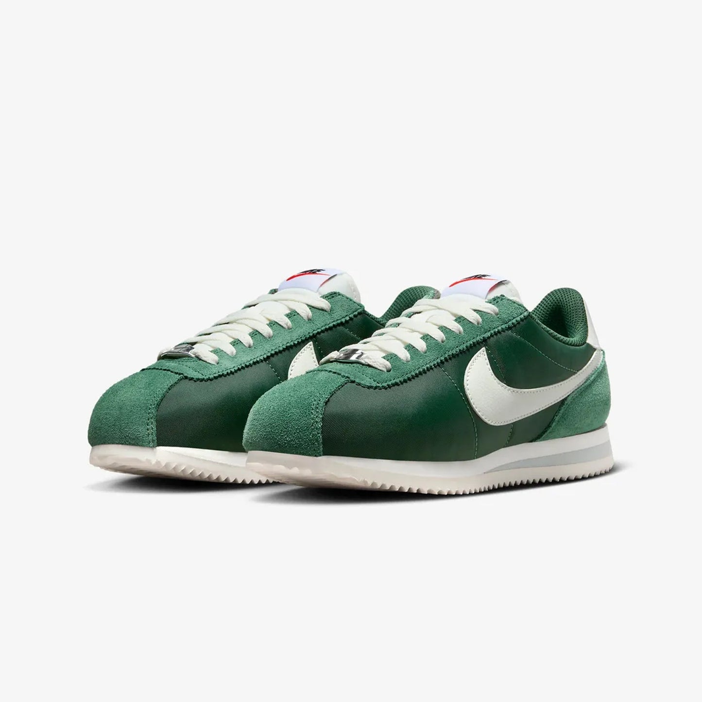 Nike | CORTEZ  { FIR/SAIL-SAIL-LIGHT SILVER