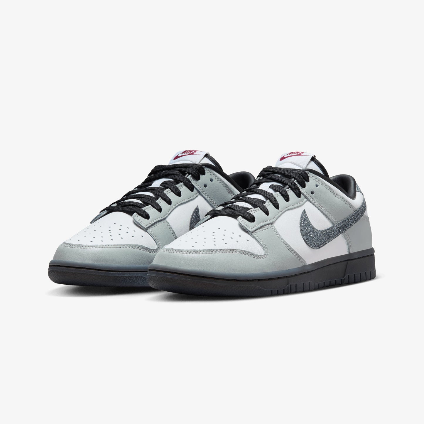 NIKE | DUNK LOW LX { WHITE/MULTI-COLOR-WHITE-LT SMOKE GREY