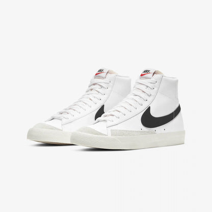 Nike | BLAZER MID'77 VINTAGE { BLACK/WHITE