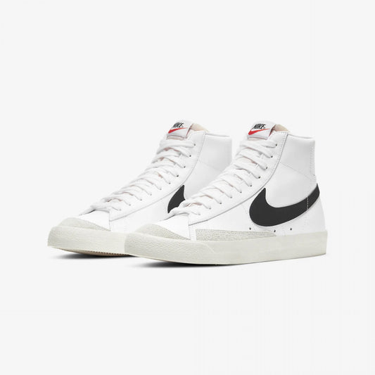 Nike | BLAZER MID'77 VINTAGE { BLACK/WHITE