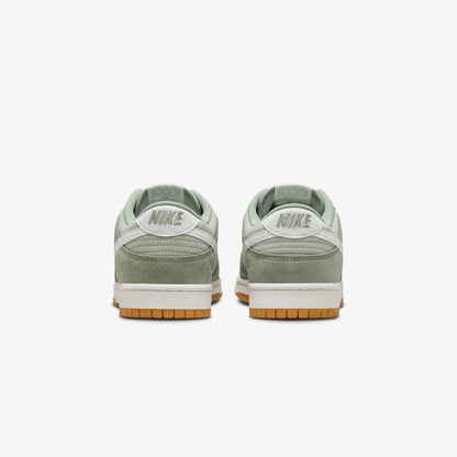 NIKE | DUNK LOW RETRO SE { JADE HORIZON/SUMMIT WHITE-LIGHT SILVER