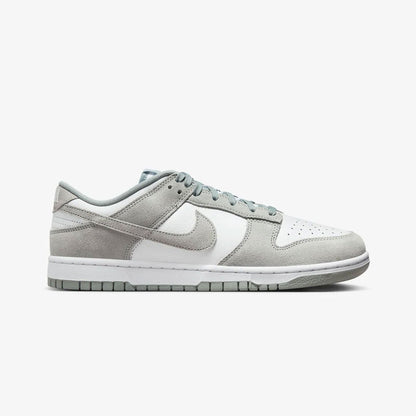 NIKE | DUNK LOW RETRO { WHITE/LIGHT PUMICE