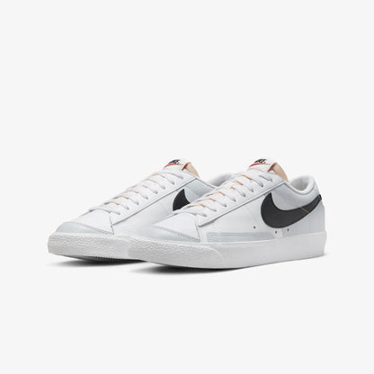 Nike | BLAZER LOW '77 VINTAGE { WHITE/BLACK-PURE PLATINUM