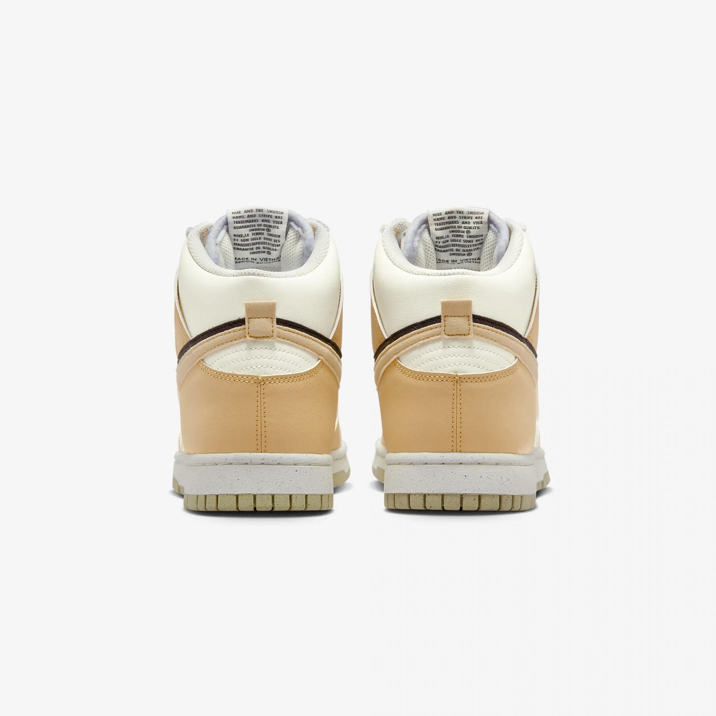 Nike | DUNK HIGH RETRO SE  { SESAME/BLACK