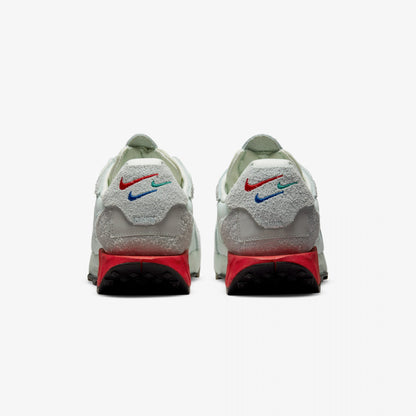 Nike | FONTANKA WAFFLE  { BARELY GREEN