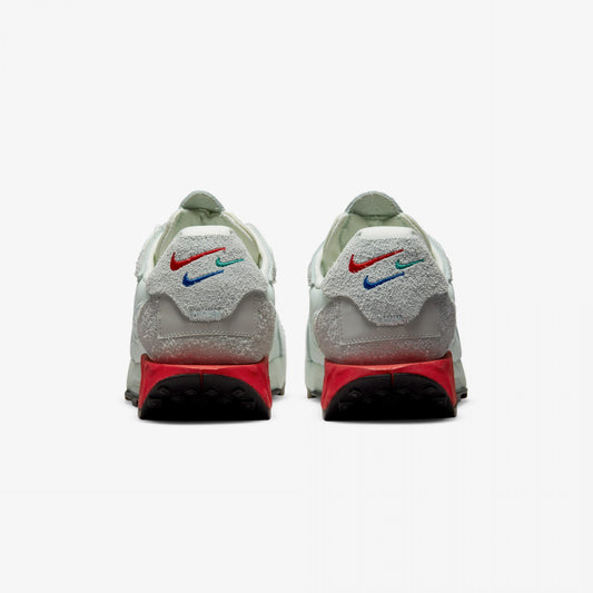 Nike | FONTANKA WAFFLE  { BARELY GREEN