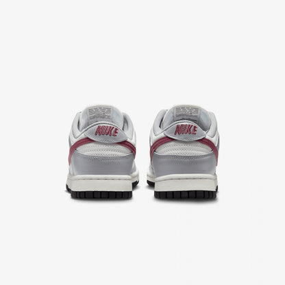 Nike | DUNK LOW  { SUMMIT WHITE/ROSEWOOD