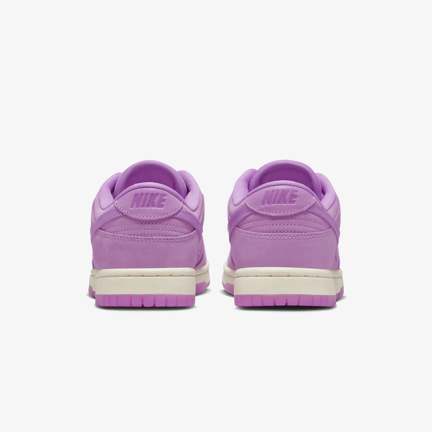 Nike | DUNK LOW PREMIUM MF  { RUSH FUCHSIA/RUSH FUCHSIA-RUSH FUCHSIA