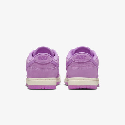Nike | DUNK LOW PREMIUM MF  { RUSH FUCHSIA/RUSH FUCHSIA-RUSH FUCHSIA