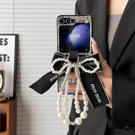 Beautiful Pearl Bow Case With Strap - Samsung