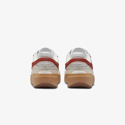 Nike | BLAZER PHANTOM LOW  { WHITE/DRAGON RED-SUMMIT WHITE-GUM YELLOW