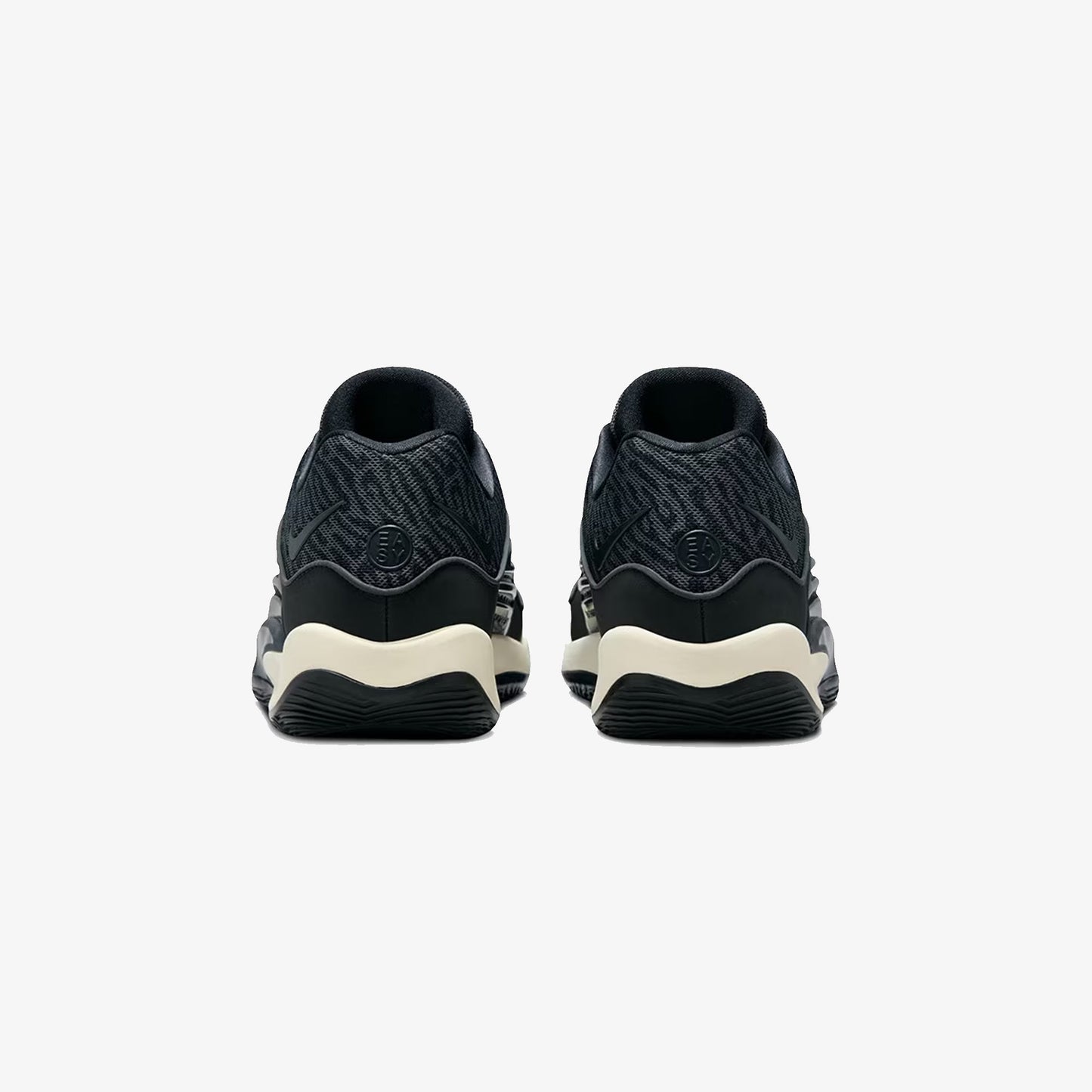 Nike | KEVIN DURANT KD16 EP  { BLACK/BLACK-DK SMOKE GREY-COCONUT MILK