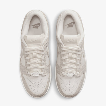 NIKE | DUNK LOW PREMIUM { PHANTOM/PHOTON DUST-LT SMOKE GREY