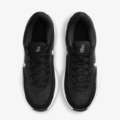 NIKE | G.T. HUSTLE ACADEMY EP { BLACK/WHITE