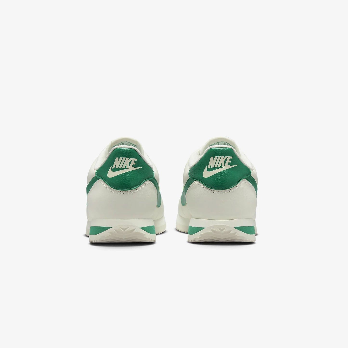 Nike | CORTEZ  { SAIL/STADIUM GREEN