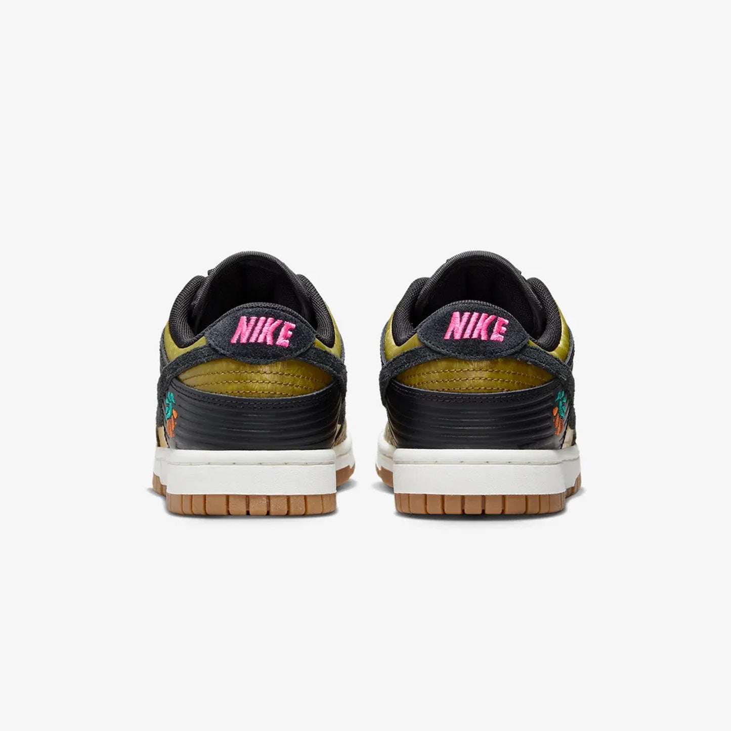 Nike | DUNK LOW PREMIUM  { BLACK/KHAKI-METALLIC GOLD-MEDIUM ASH
