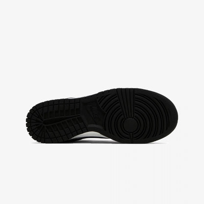 Nike | DUNK LOW  { BLACK