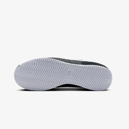 Nike | CORTEZ TXT  { BLACK/WHITE