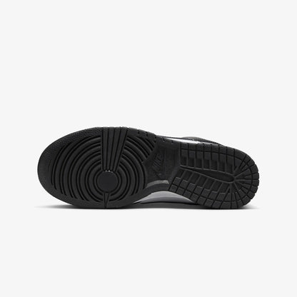 Nike | DUNK LOW SE  { BLACK/BLACK-MULTI-COLOR-WHITE