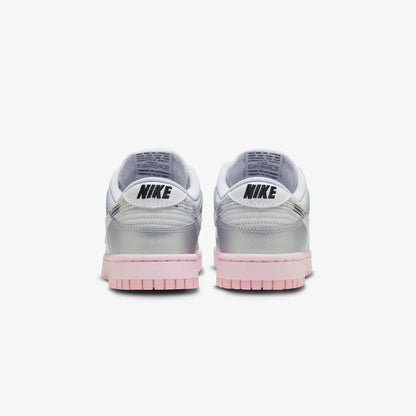 NIKE | DUNK LOW LX {  PHOTON DUST/METALLIC SILVER-PINK FOAM